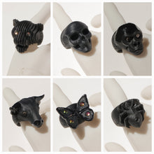 Cargar imagen en el visor de la galería, Anillos negro
