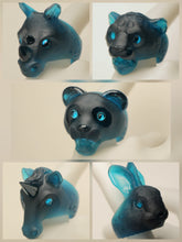 Cargar imagen en el visor de la galería, Anillos Azul oscuro translucido
