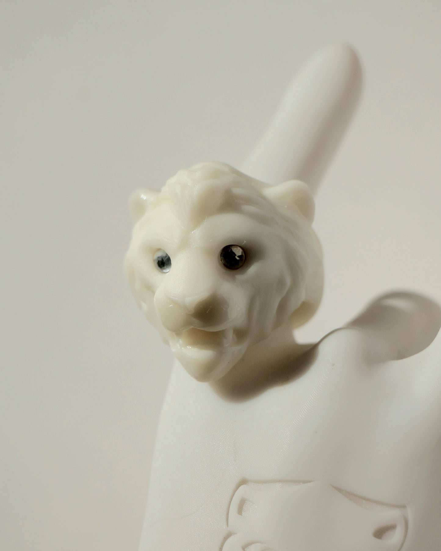 Anillos blanco Monocromáticos