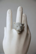 Cargar imagen en el visor de la galería, Anillo Jaguar 3D ECO uv Gris claro
