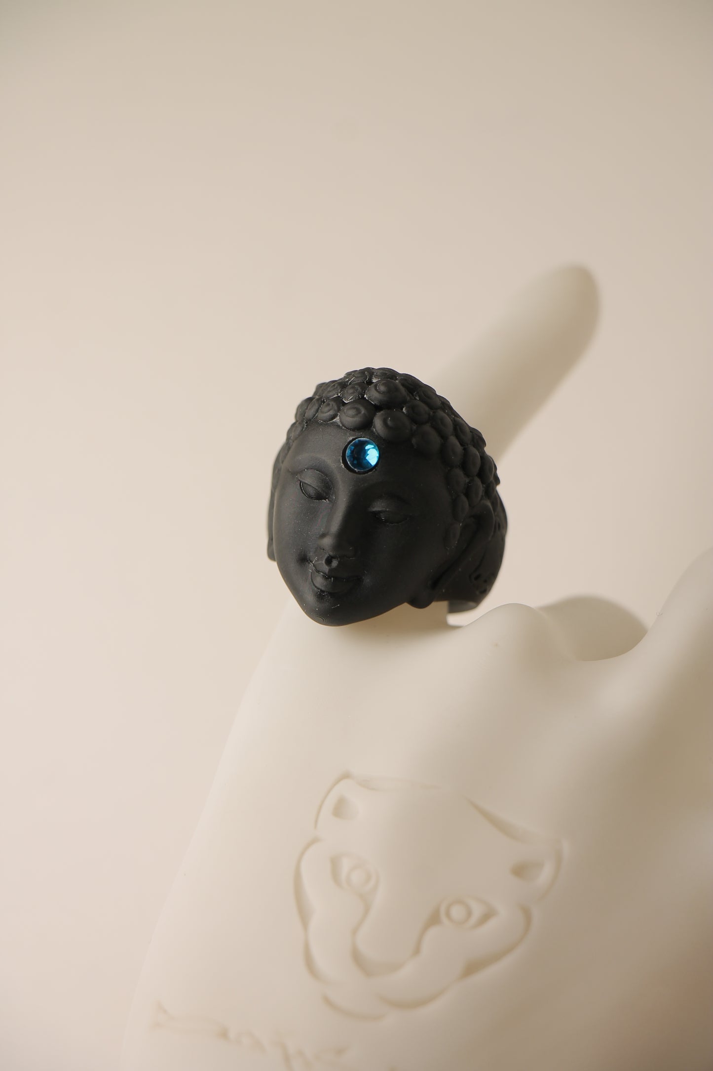 Anillos negro