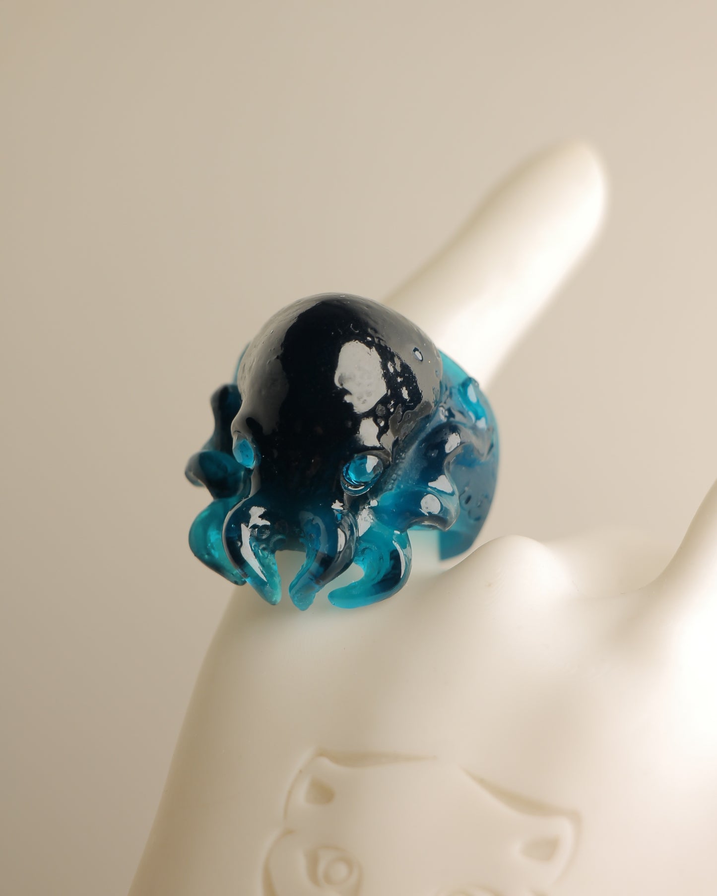 Anillos azul translucido