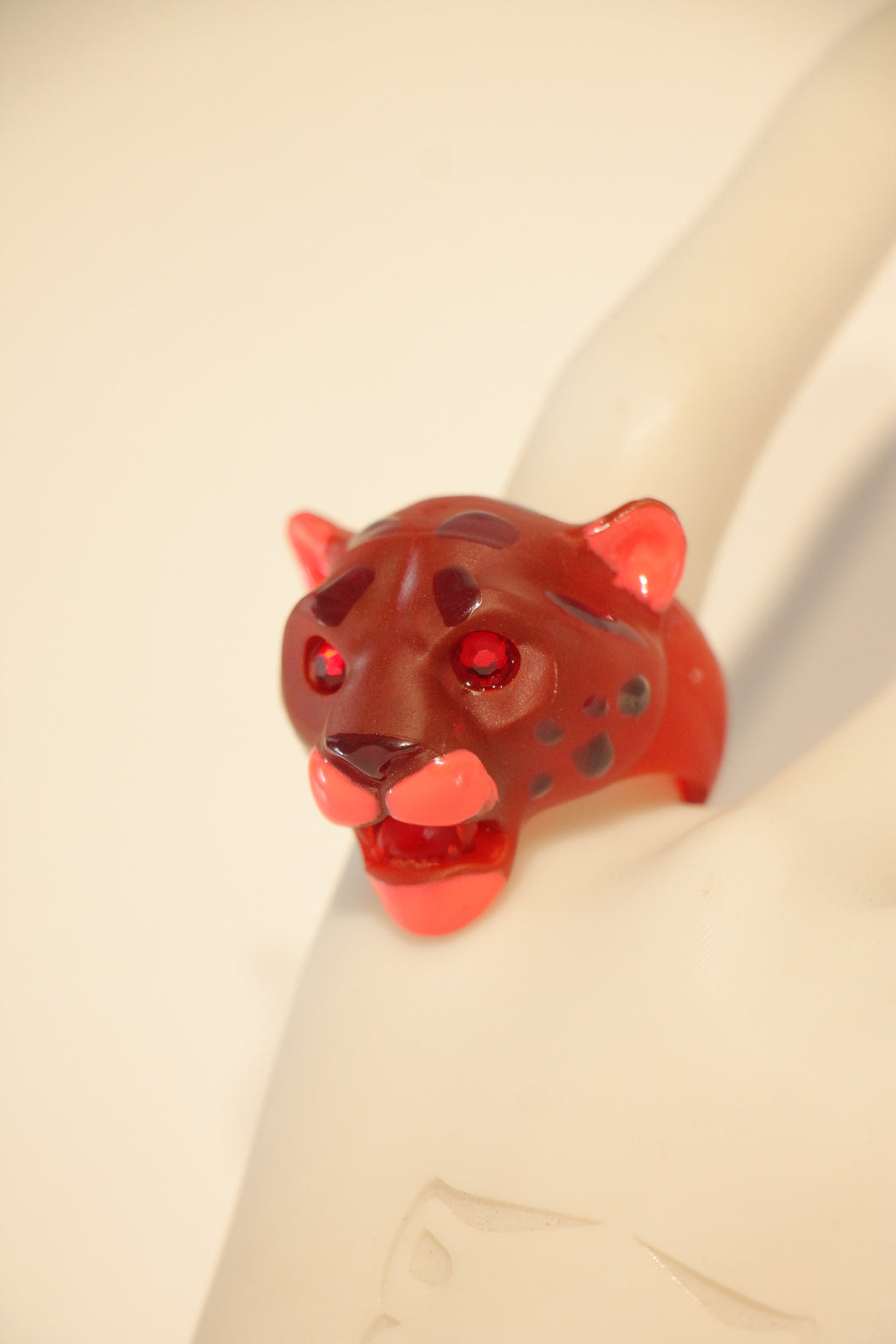 Anillo Jaguar  Rojo escarlata